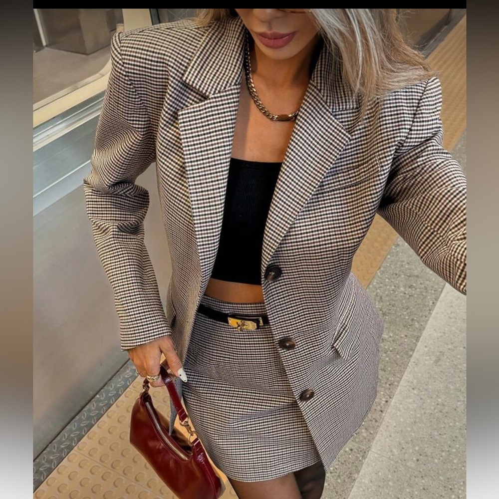 Plaid blazer skirt set - Picture 2 of 5